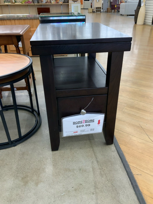 Jofran Inc. End Table